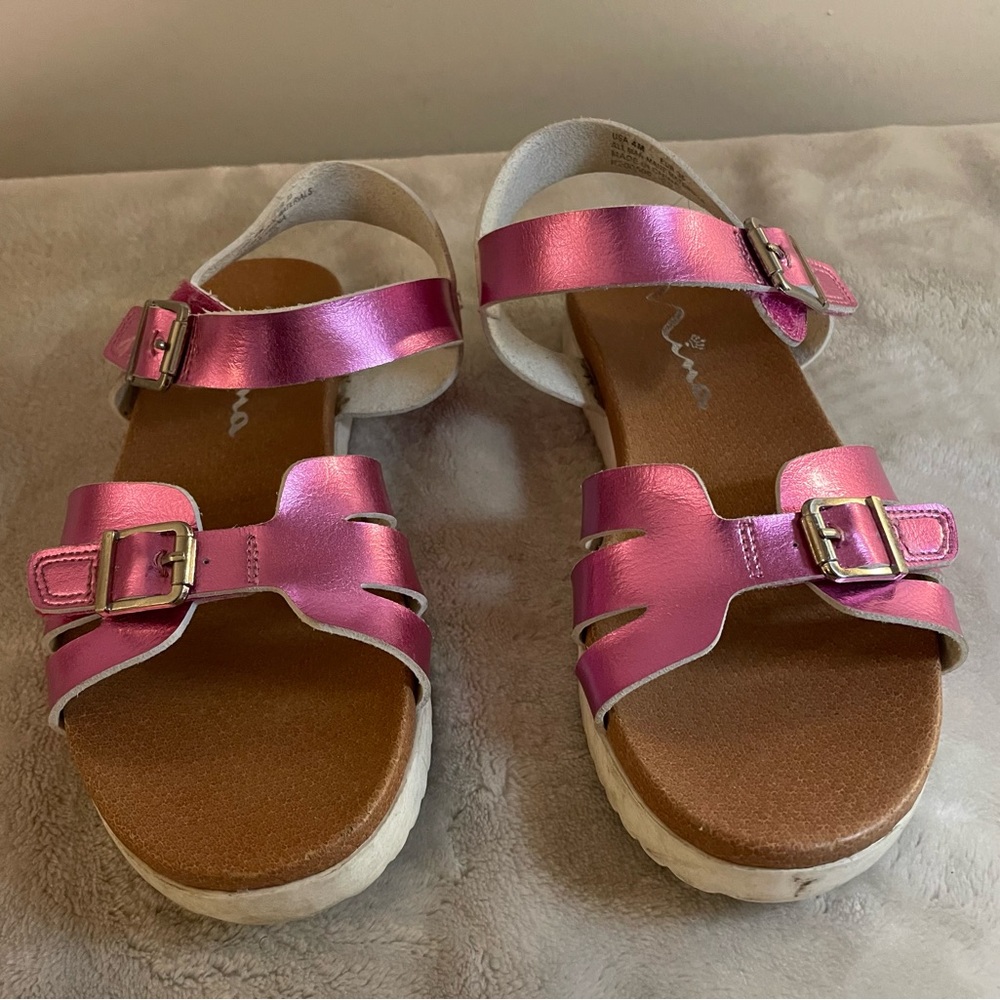 Nina Pink Metallic Buckle Sandals